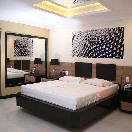 Motel Hollywood Salvador Ngoại thất bức ảnh